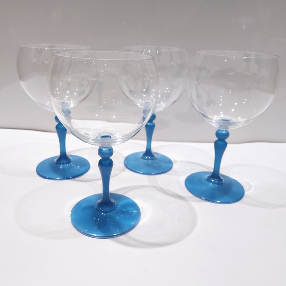 wine glasses - Picture 5 of 7